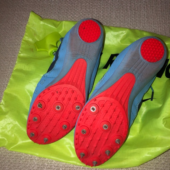 Nike Women’s Track Shoes - Picture 2 of 3